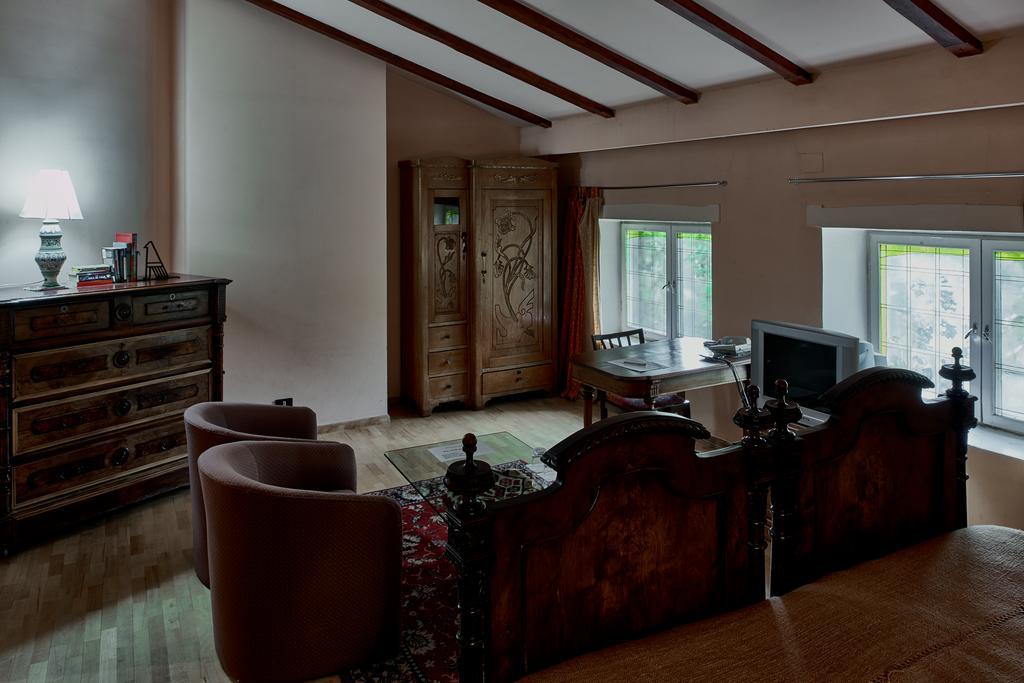 Villa Delenda Jerevan Exteriör bild